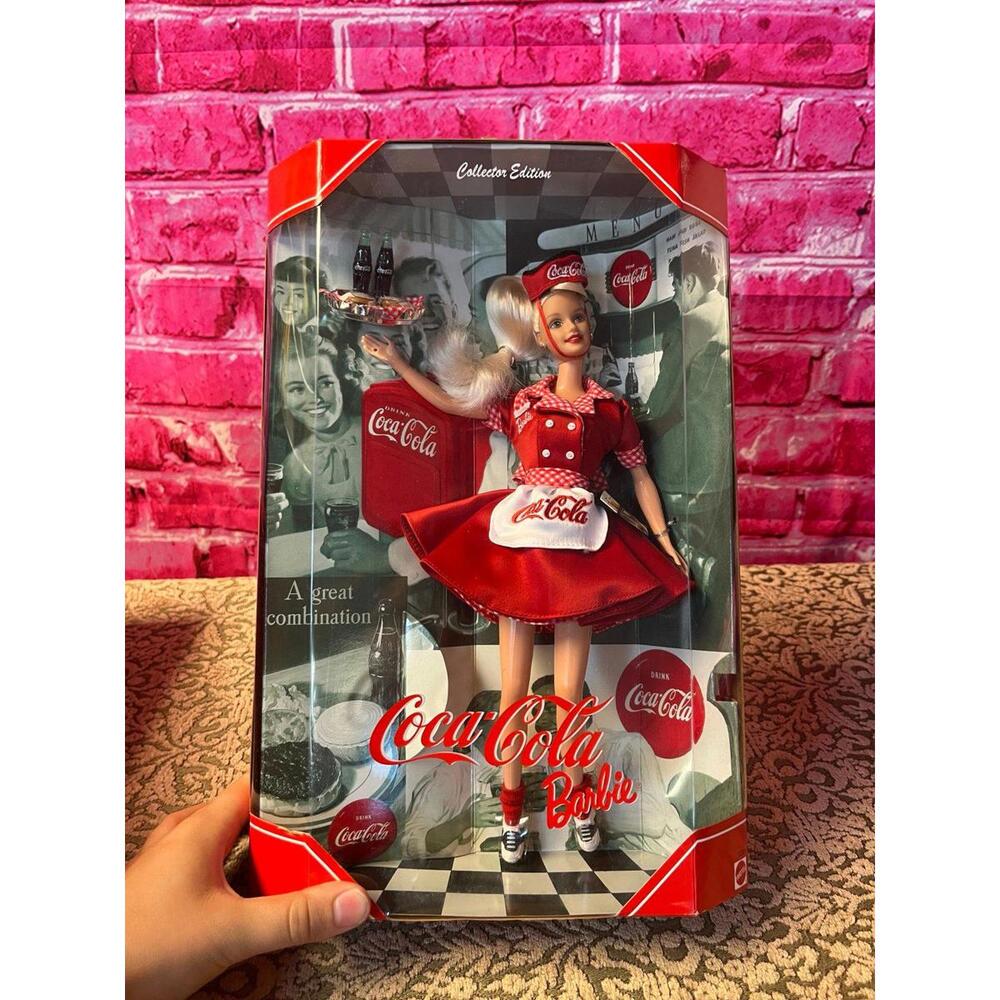 Coca-Cola 1998 Collectors Edition Car Hop Waitress Barbie Doll #22831